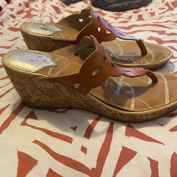 Heeled Sandals - Picture 2 of 2